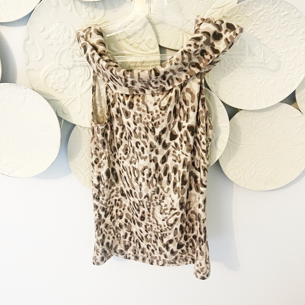 Small NWT Pilcro Off Shoulder Top - Picture 3 of 4
